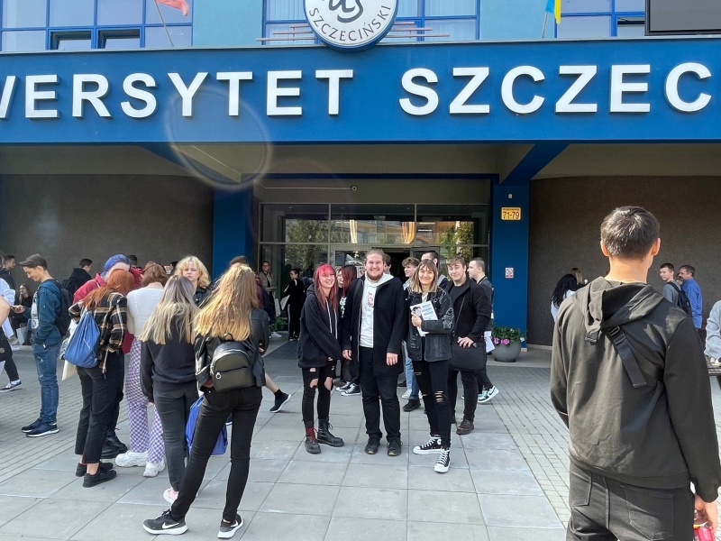 Salon Maturzystów